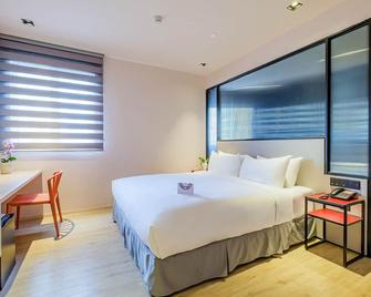 Pace Hotel Suzhou Guanqian Branch - Suzhou - Bedroom