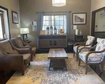 Postmarc Hotel and Spa Suites - סאות' לייק טאהו - סלון