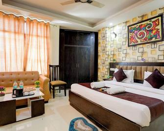 Hotel Global Stay Near Delhi Airport - Neu-Delhi - Schlafzimmer