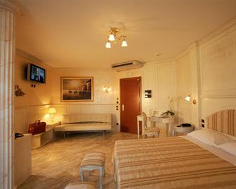Hotel Boracay - Alba Adriatica - Quarto