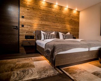 Hotel-Gasthof Adler - Lindau - Bedroom