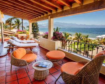 Family Luxury Suites by Velas Vallarta - Puerto Vallarta - Balcony