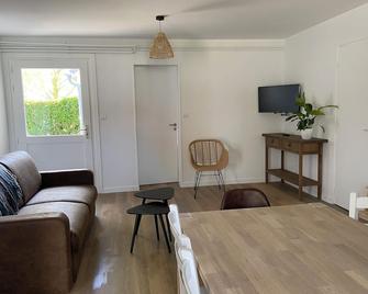 Hôtel et Cottages Domaine Du Marquenterre - Saint-Quentin-en-Tourmont - Wohnzimmer