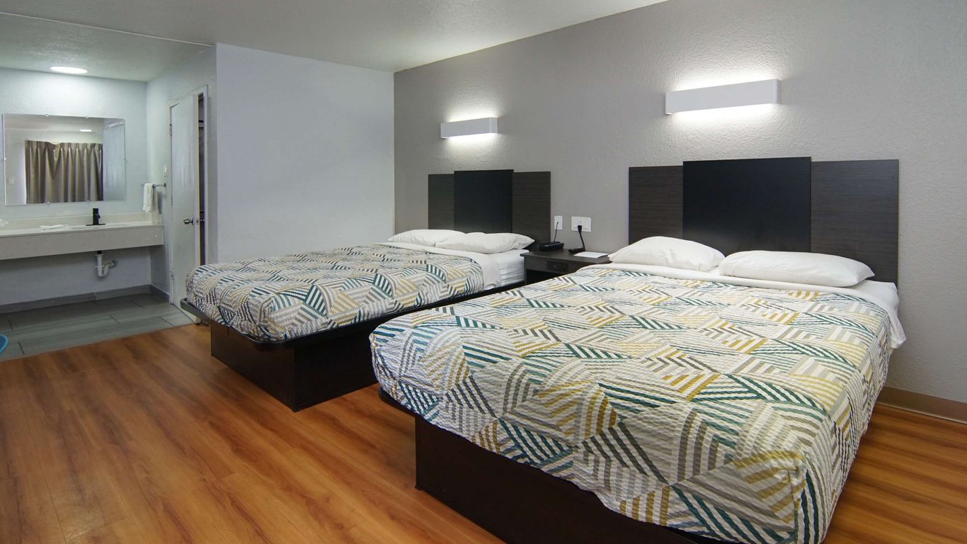 موتل 6 رد أوك، تكساس - دالاس