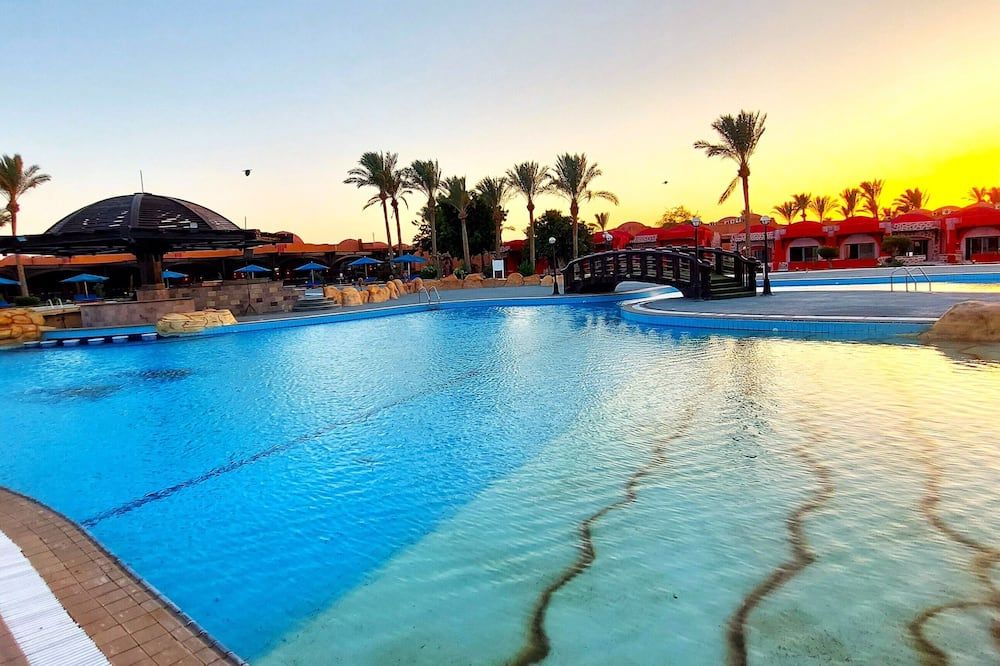 سنتيدو أورينتال دريم ريزورت