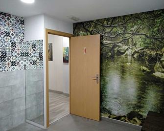 Albergue Barullo - Cubículos - Literas - Habitaciones - Sarria