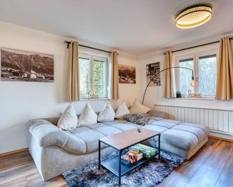 Sweet Home Apartments - Sweet Home Aparments - Tosens - Living room