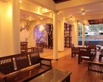 Wunderbar Beach Hotel - בנטוטה - מסעדה