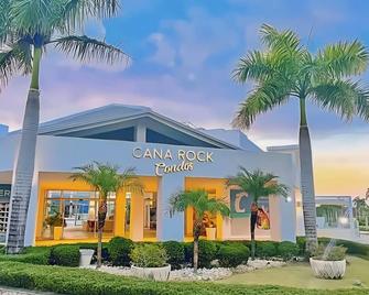 Apartamento Trendy, Airport Transfer - Bavaro - Building