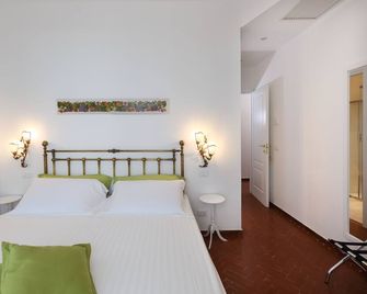 Badia Vecchia Apartment - Taormina - Schlafzimmer