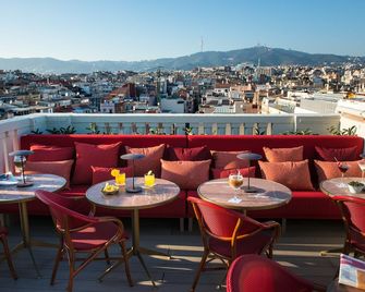 Vincci Mae - Barcelona - Balcón
