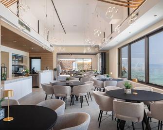 Aminess Style Glamping Villas & Holiday Homes Atea - Njivice - Restaurant