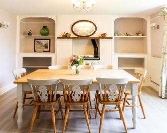 Ta Mill Cottages & Lodges - Dairy Cottage - Launceston