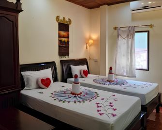 Sakura Hotel - Luang Prabang - Habitación