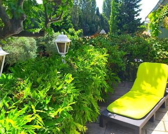 Country Cottage / Gite - Cabannes - Cabannes - Patio