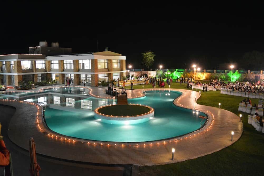 Bansari Greens Resort - Gandhinagar - Piscine