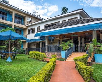 Dolphin Suites - Kampala - Rakennus