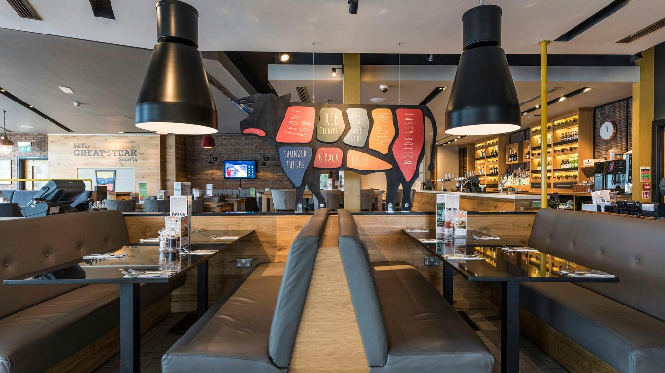 Premier Inn Birmingham South Longbridge