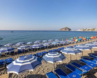 Hotel San Giorgio Terme - Ischia - Beach