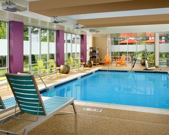 阿倫德爾·米爾斯bwi機場希爾頓欣庭套房酒店 - 漢諾瓦 - 游泳池