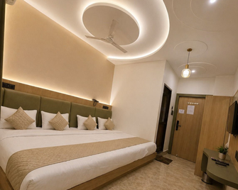 New Skyrooms - Varanasi - Κρεβατοκάμαρα