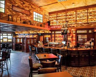 Nannys - Duleek - Bar