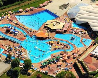 Holiday Home Tuheljske with Mountain View - Tuheljske Toplice - Pool