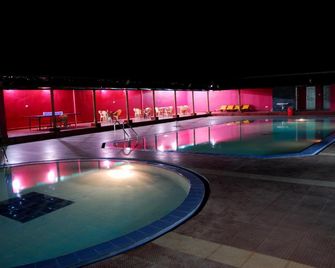 MC Resort Wildlife Resort Bandipur - Bandipūr - Piscina