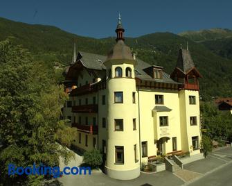 Hotel 3 Mohren - Oetz - Edificio