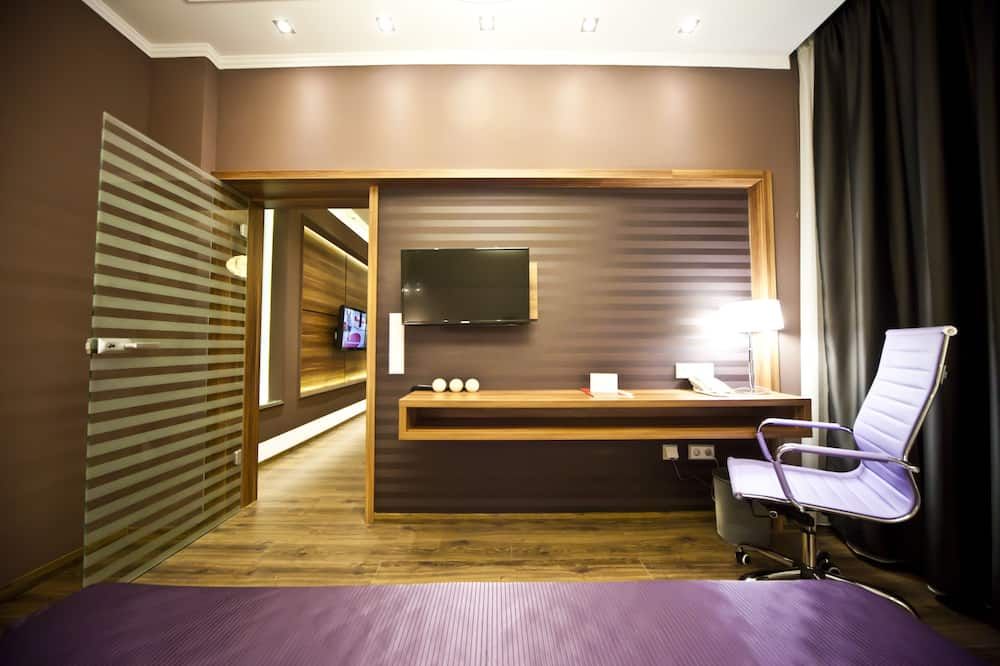 Hotel Confort - קלוז'-נאפוקה