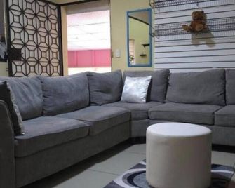 Beautiful and comfortable house - Sonsonate - Sala de estar