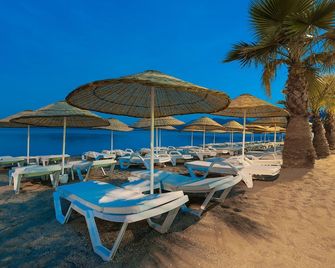 The Beachfront Hotel Adult Only 16 Plus - Marmaris - Praia