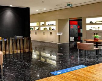 G Tower Furnished Apartment Rentals - Estambul