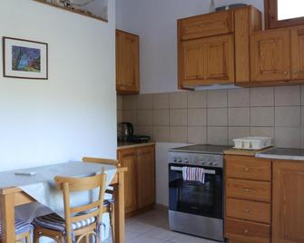 Villa Milia - Agios Nikitas - Kitchen