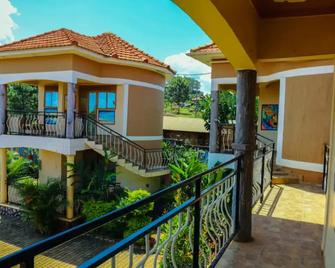 Pacific Cottages and Guest House Jinja - Jinja