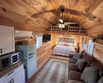 Timber Ridge Retreat - Berkeley Springs