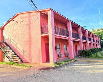Way Side Inn by Hotel O Dallas near Fair Park Downtown - Dallas - Bâtiment