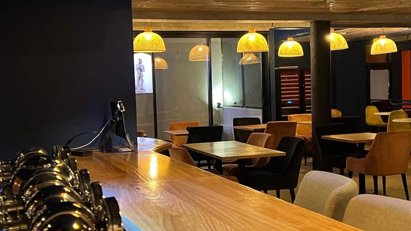 Paris Saint Cloud Hôtel