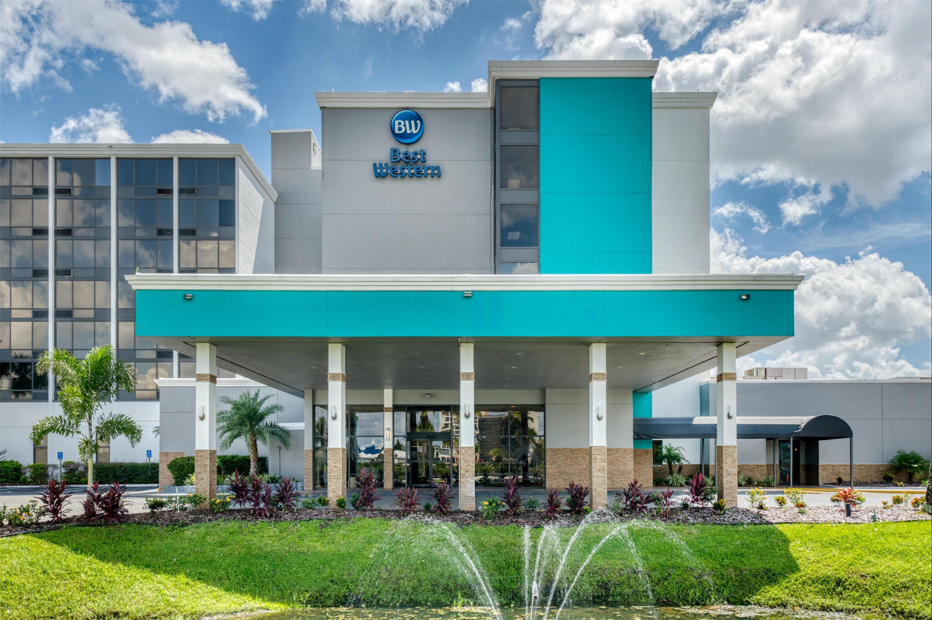 Best Western Orlando Gateway Hotel - אורלנדו - בניין