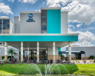 Best Western Orlando Gateway Hotel - Orlando - Building