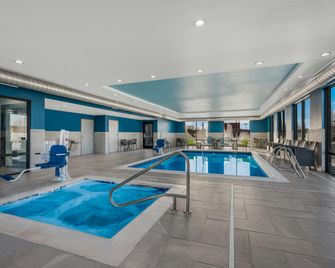Hampton Inn By Hilton Williams - Williams - Zwembad