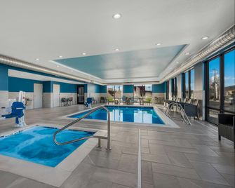 Hampton Inn By Hilton Williams - Williams - Zwembad