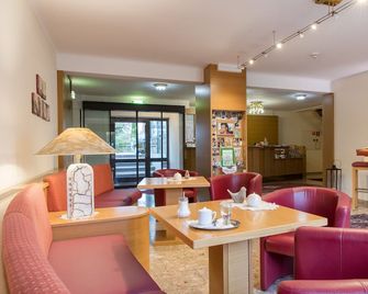 Kern Buam - Graz - Restaurante