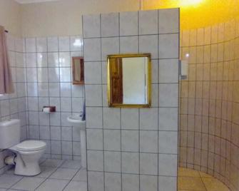 Khesa Guesthome - Кемптон-Парк