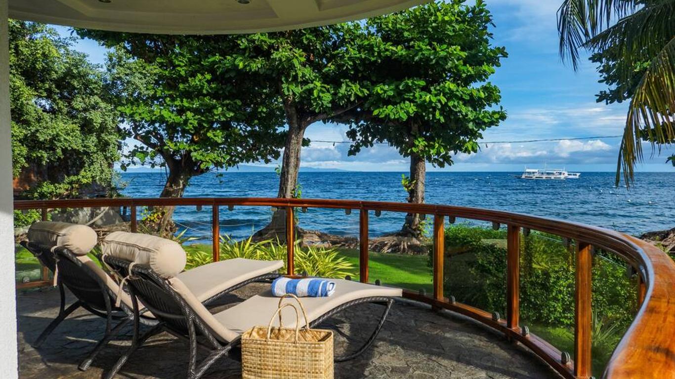 Vida Homes Condo Resort