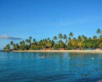 Crooks Apartment #7 upper - Crown Point - Beach