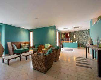 Insula Hotel - Favignana - Sala de estar