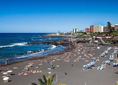 Apartamentos Teneguia - Puerto de la Cruz - Beach