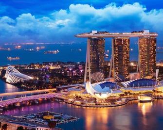 2BR suite at Rochester Dr|| Near Buona Vista MRT || 780 sqft|| - シンガポール