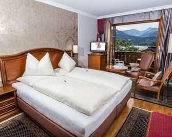 Villa Anzengruber - Sankt Wolfgang im Salzkammergut - חדר שינה